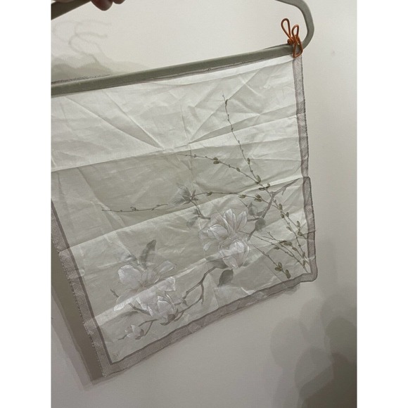 Vintage Mid Century Scarf Handkerchief Hanky Cream Tan Flower - Picture 8 of 10